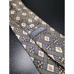 Coach Men's Necktie Blue Gold Geometric Silk 3.75 x 57 Fair